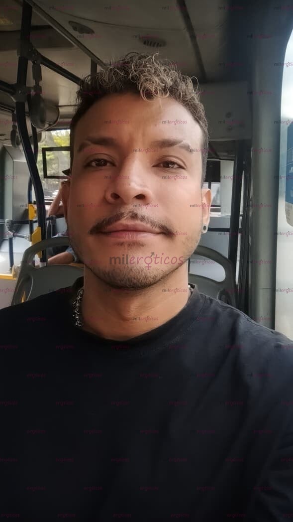 FOTOS DE VENEZOLANO MACHO VERGON DISPONIBLE ME LLAMO ALEX HÁBLAME AL PRIVADO.3027280225