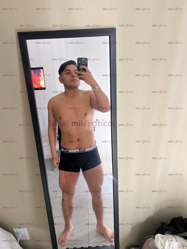 FOTOS DE COSTEÑO DISPUESTO A CUMPLIR TUS FANTASÍAS :)