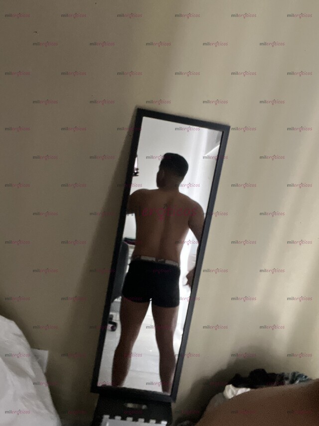 FOTOS DE COSTEÑO DISPUESTO A CUMPLIR TUS FANTASÍAS :)
