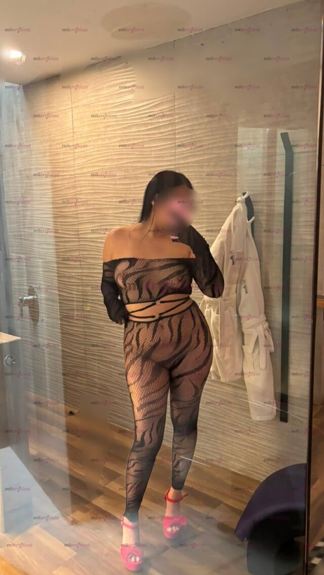 FOTOS DE NENA CALIENTE CON GANAS DE ESTAR ENCIMA DE TU VERGA RICA MASAJISTA