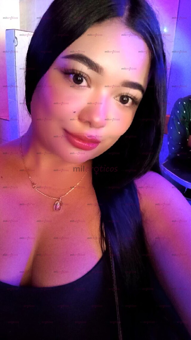 FOTOS DE SOY UNA CHICA DIVERTIDA MORENA Y TROZA HOLA, SOY UNA MUJER ENCANTADORA