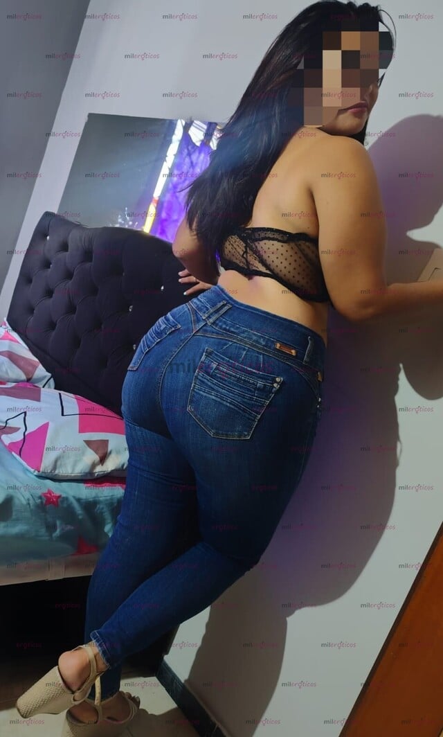 FOTOS DE GORDIBUENA, BBW, CURVY, ATRACTIVA, AMOLDABLE, CARIÑOSA, ATRACTIVA FUEGO PURO