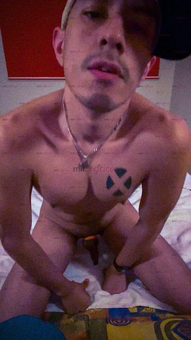 FOTOS DE PASIVO COMPLACIENTE, OBEDIENTE Y SUMISO. MI OBJETIVO ES ATENERTE A TI