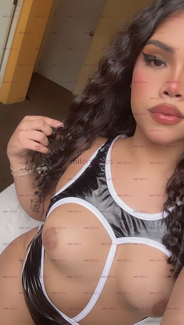 FOTOS DE NUEVA EN LA PÁGINA, CHICA DE 18 AÑOS MUY CACHONDA Y COMPLACIENTE