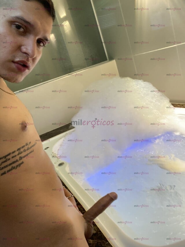 FOTOS DE JOVEN CALEÑO VERSATIL ARRECHO ÚLTIMOS DÍAS !!!