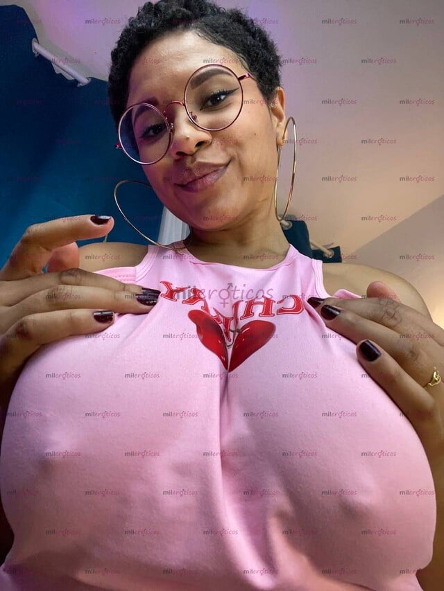 FOTOS DE NEGRA ACTRIZ PORNO TETONA CON CURVAS, NOVIA VIRTUAL, REAL