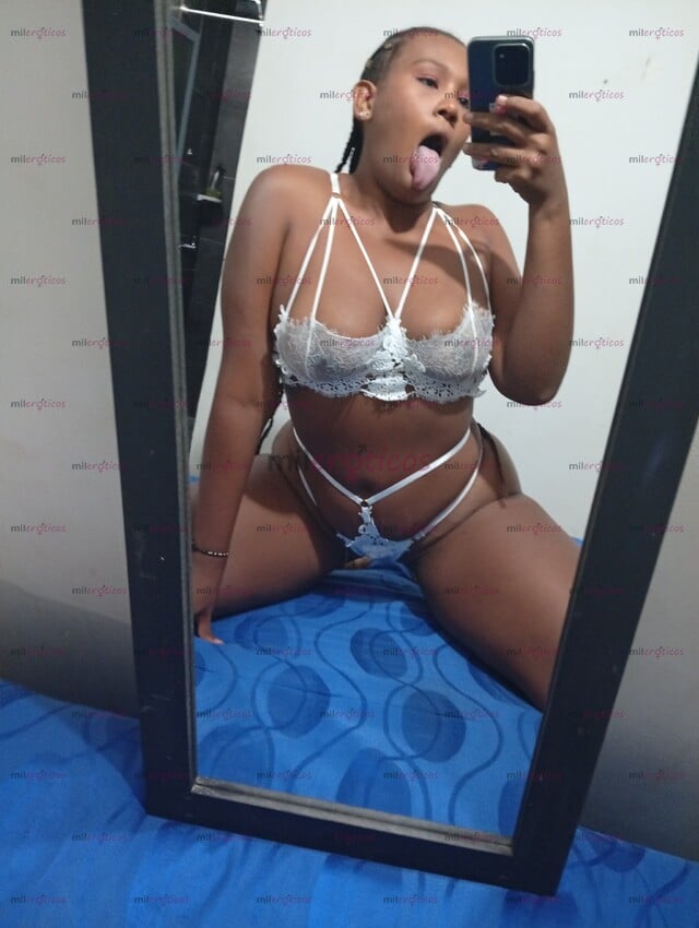 FOTOS DE ANTIOQUEÑA,LINDA MORENA Y ARDIENTE EN TU CIUDAD...