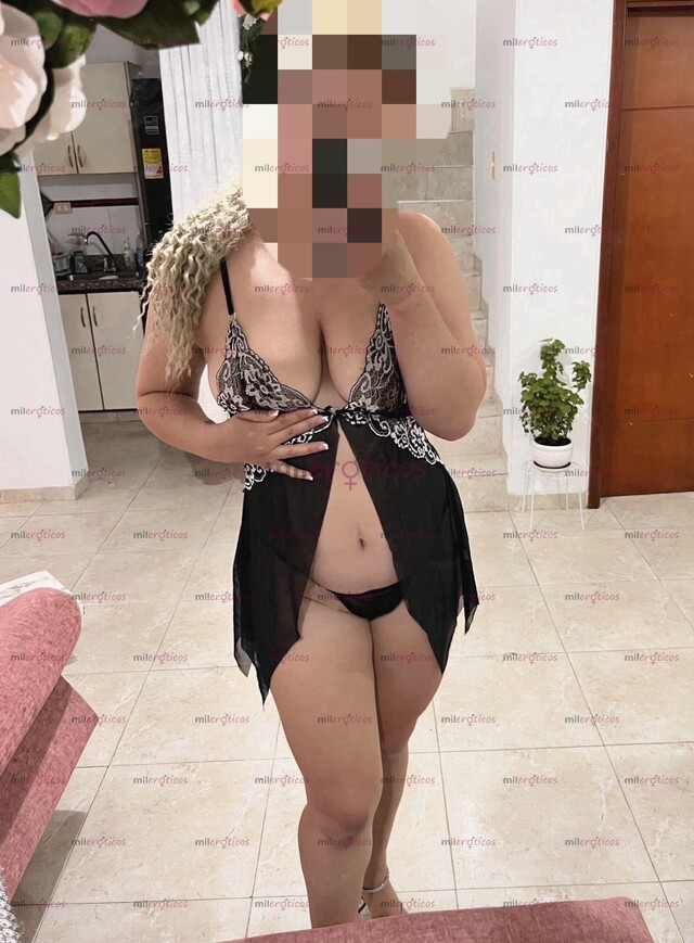 FOTOS DE MONITA COLOMBIANA, EXPERTA EN MASAJES RELAJANTES Y TANTRICOS