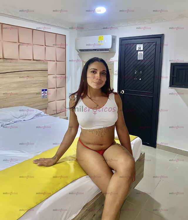 FOTOS DE VIVE EL MEJOR PLACER, ISSA Y SHEMALE , ON 24 HORAS AMOR