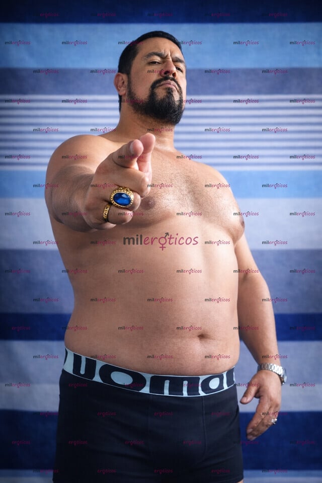 FOTOS DE ATRACTIVO VARONIL BARBA CERRADA COGELON LECHERO SEMENTAL MADURO PARA HOMBRES