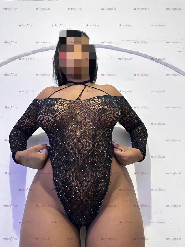 FOTOS DE ME LLAAMO VERÓNICA UNA NEGRITA CULONA BIEN RICA QUE ESTA AQUI PARA COMPLACERTE