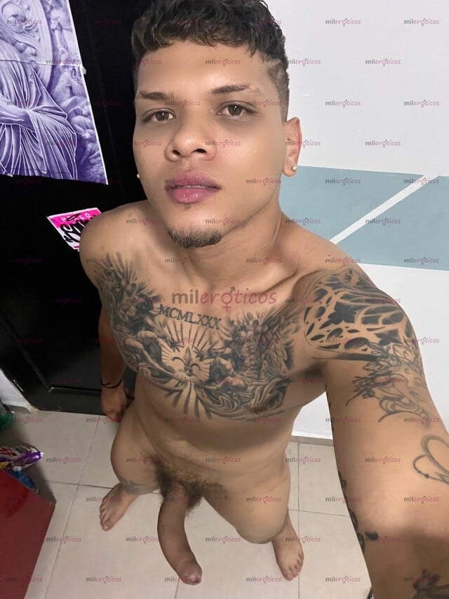 FOTOS DE ACTIVO 23CM MACHITO VENEZOLANO VERGON COMPLACIENTE Y MORBOSO POR UNOS DÍAS