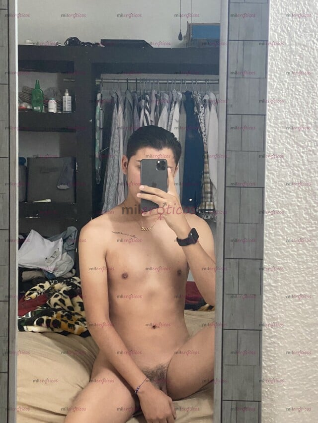 FOTOS DE JOVEN GUAPO, SIN LÍMITES Y PLACENTERO HECHO PARA TI !