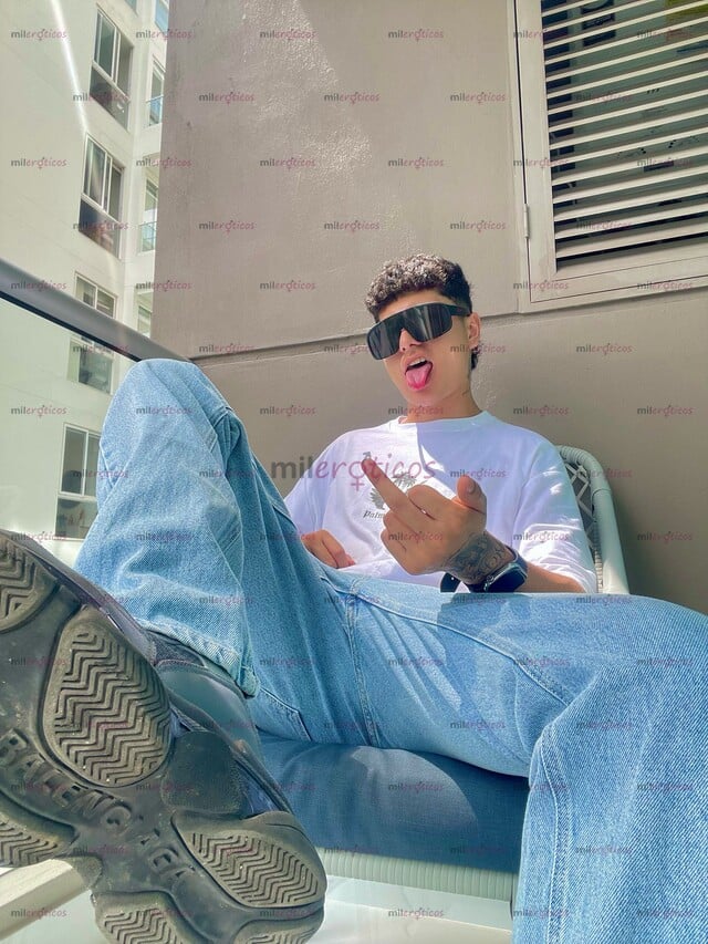 FOTOS DE JOVEN PAISA VERGON LECHERO CONTENIDO EXCLUSIVO