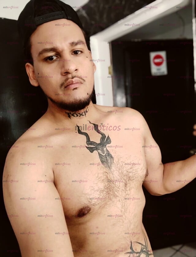 FOTOS DE HOMBRE ACTIVO COGEGARGANTAS CON BUENA VERGA, HABLAME QUIERO COCHAR T