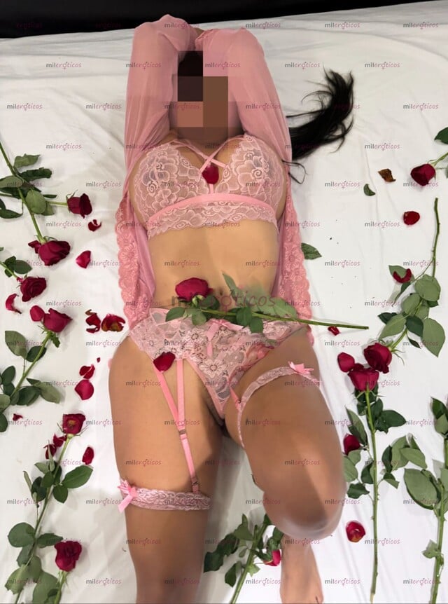 FOTOS DE ZARA CON 23 AÑOS CHICHONA Y NALGONA RIQUISIMA