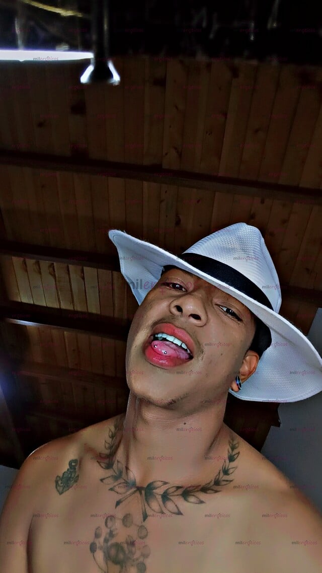 FOTOS DE MORENO , ALEGRE, SEXY BUENA ENERGÍA Y MUCHO PLACER SEXUAL