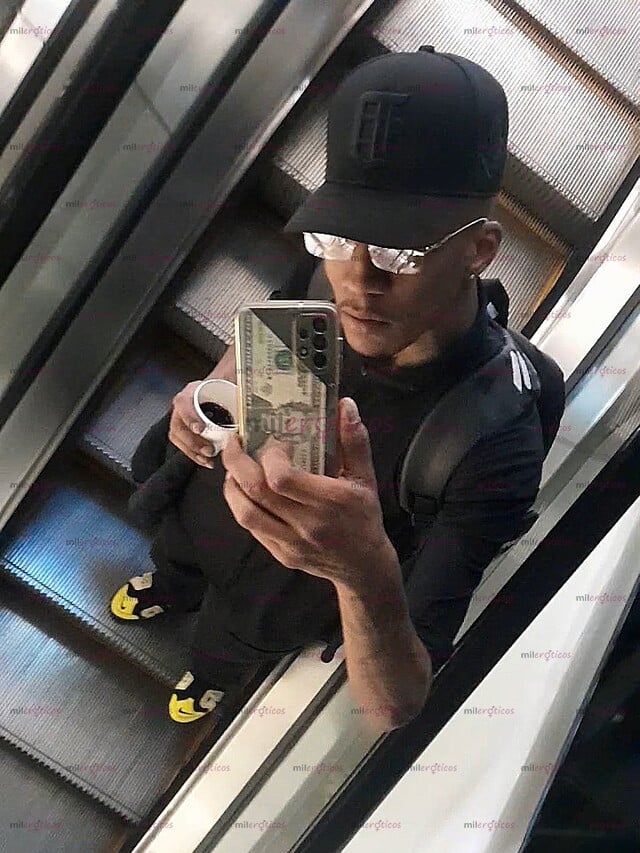 FOTOS DE PAISA MORENO, ALTO, ACTIVO Y DOTADO DISPONIBLE