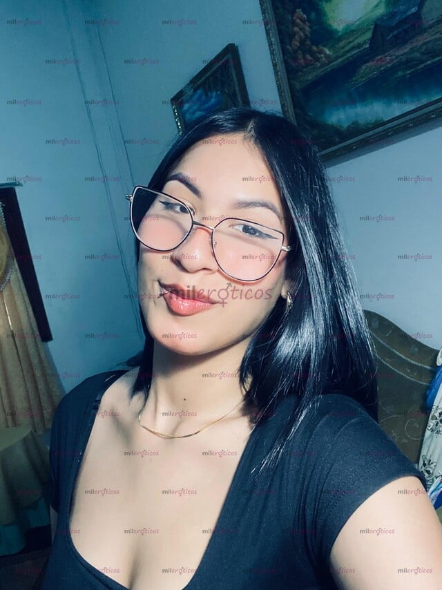 FOTOS DE JOVENCITA VÍDEO LLAMADA DESDE 10K PROMOCIÓN 18 AÑITOS