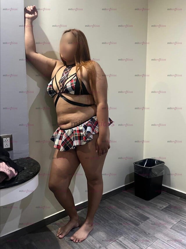 FOTOS DE HOLA SOY DANA, UNA CHICA MUY BONITA INICIANDO COMO ESCORT INDEPENDIENTE