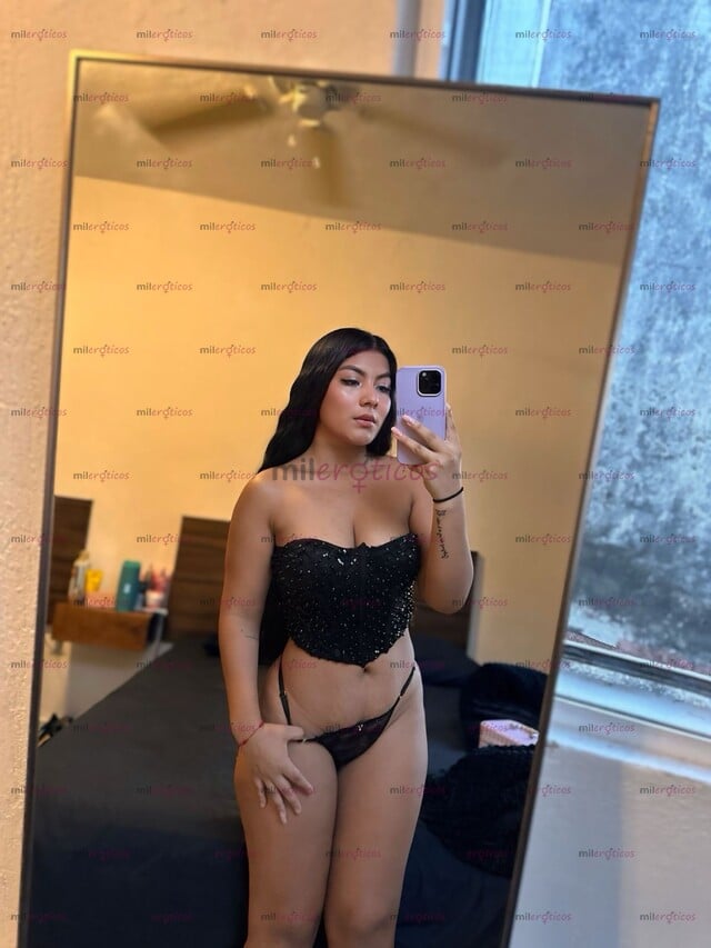FOTOS DE HOLA AMORES SOY UNA SEXY COLOMBIANA RECIÉN LLEGADA A PLAYA