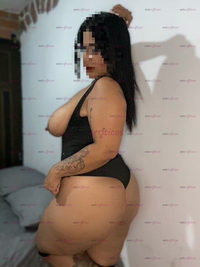 FOTOS DE HERMOSA SCORT TETONA TALLA 42 VEN Y DISFRUTAS DE MIS RICAS TETAS