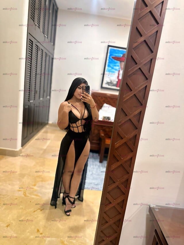 FOTOS DE HOLA AMORES SOY UNA SEXY COLOMBIANA RECIÉN LLEGADA A PLAYA