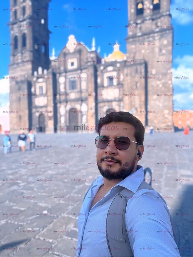FOTOS DE NUEVO TELÉFONO, PERDÍ EL ANTERIOR, JOVEN COLOMBIANO VELLUDO