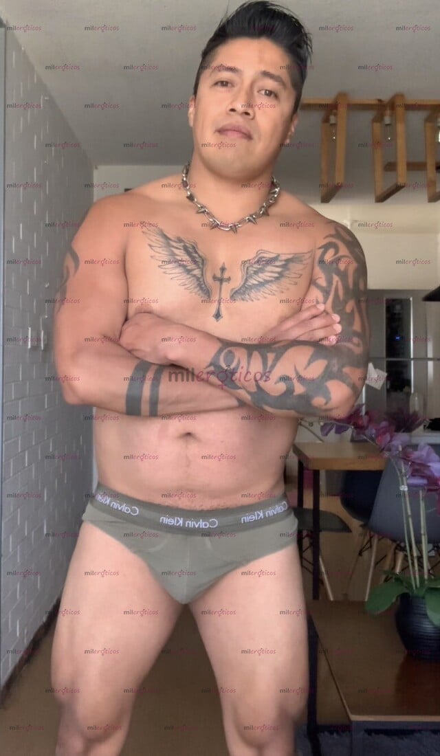 FOTOS DE MACHO TATUADO VARONIL DE GYM AGUANTADOR BISEXUAL PARA PENÉTRATARTE RÍCO