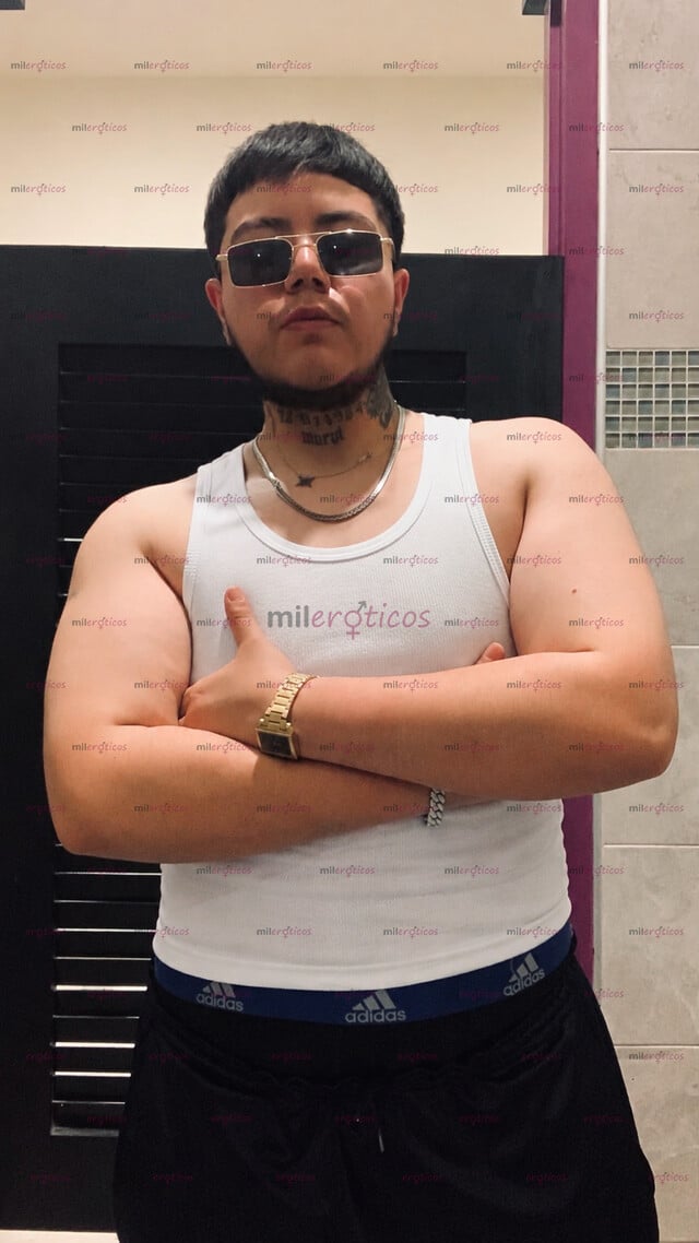 FOTOS DE NUEVO CHICO CON PUCHA, EN MTY LISTO PARA CUMPLIR TUS FANTASÍAS