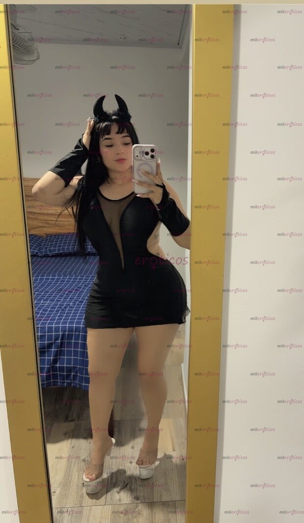 FOTOS DE LLEGO TU SANTA DIABLA, UNA NINFÓMANA EN EL SEXO SIEMPR ANDO ARRECHA QUIERO VERGA
