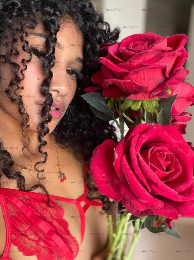 FOTOS DE HOLA BEBÉ SOY VIOLETA LISTA Y DISPUESTA PARA COMPLACERTE MI AMOR