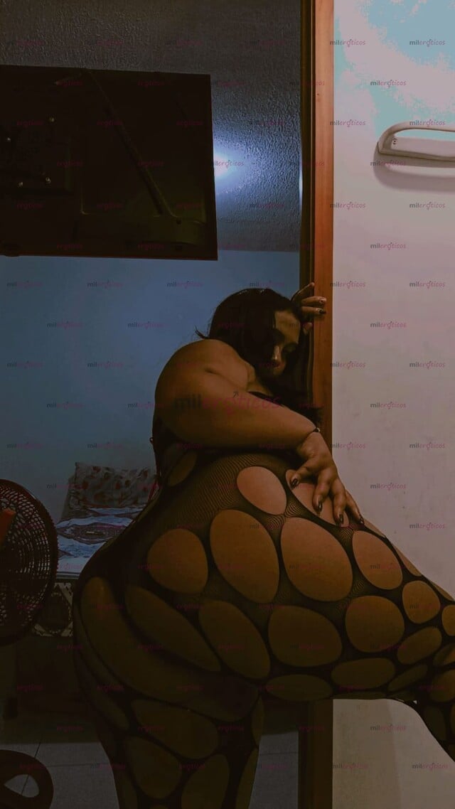FOTOS DE KATALELLA, 20 AÑOS COMPLACIENTE DIOSA DEL ANAL