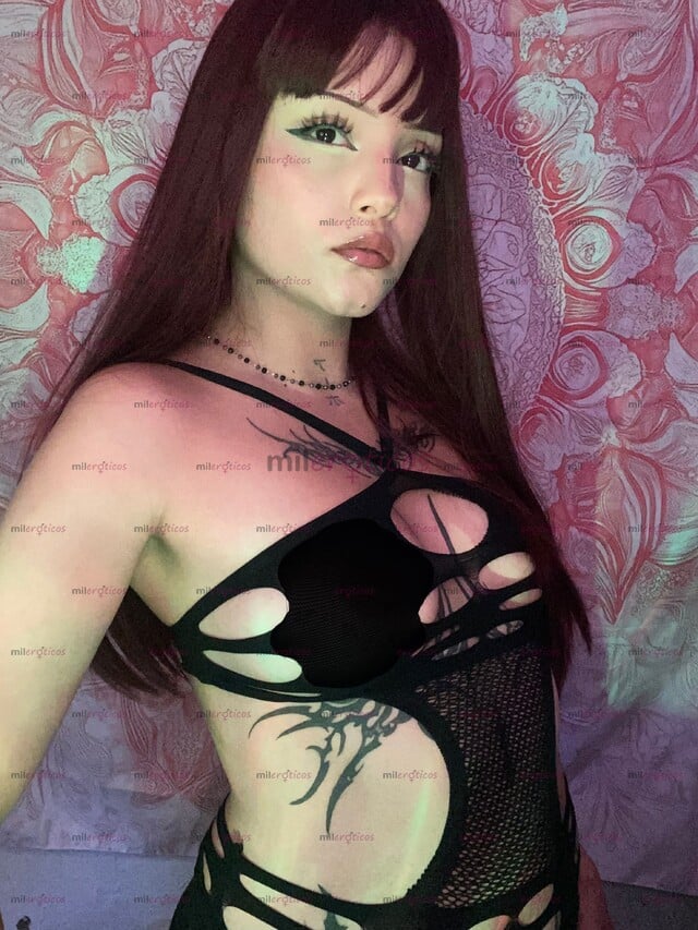 FOTOS DE CHICA TATUADA CARITA DE MUÑECA QUIERE CUMPLIR TUS DESEOS