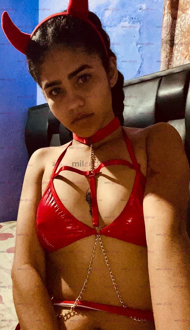 FOTOS DE LINDA Y ARDIENTE VENEZOLANA DISPONIBLE RECIÉN LLEGADA A LA CIUDAD RICA
