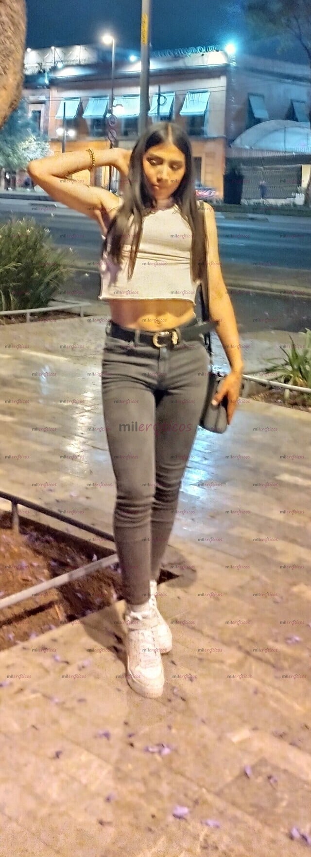FOTOS DE TENGO LUGAR! NHOELIA! LA BABY SKINNY DE IZTAPALAPA... VEN!