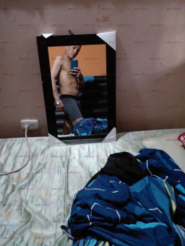FOTOS DE HOMBRE CALIENTE ACTIVO DISPUESTO A CUMPLIR TUS FANTASIAS