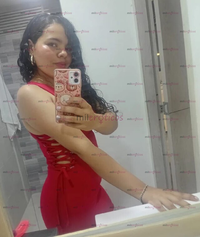 FOTOS DE LLEGÓ TU PAISA CATALINA VENGO MUY FOGOSA Y ARRECHITA MIS AMORES