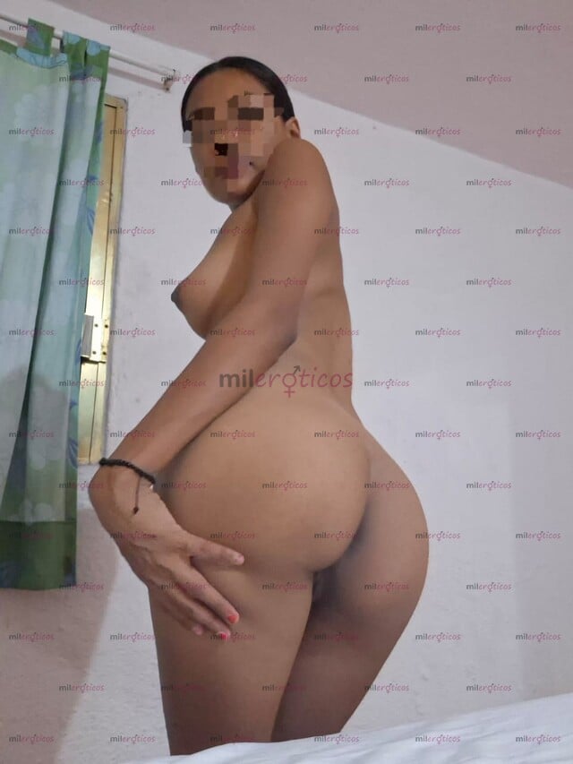 FOTOS DE HOLA SOY FLAKITA RICA,NINFOMANA Y ESTOY SUPER AÑRETADITA PAPI