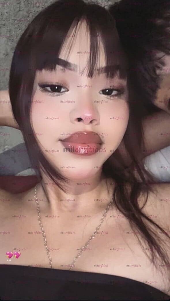 FOTOS DE CHICA NUEVA EN ESTO, APRETADITA Y SÚPER CACHONDA, 19 AÑITOS