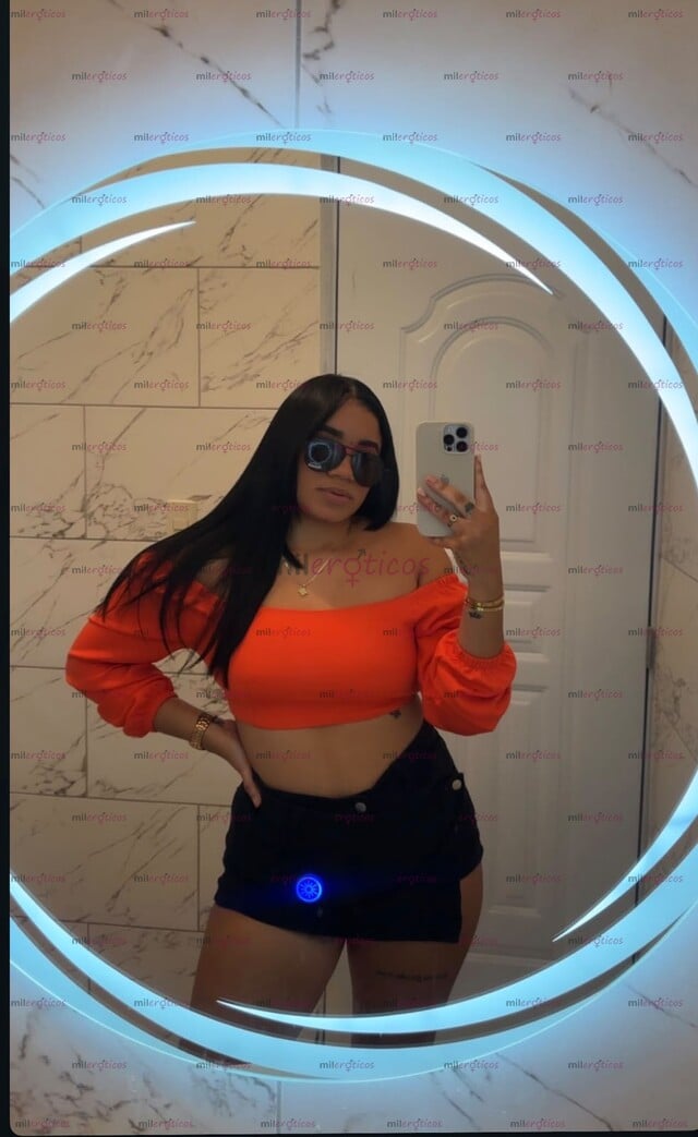 FOTOS DE APRETADITA TETONA Y CACHONDA DISPONIBLE BUENOS PRECIOS