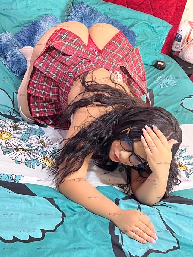 FOTOS DE VEN Y DISFRUTA DE ESTE CULO CON GANAS DE COGER RICO