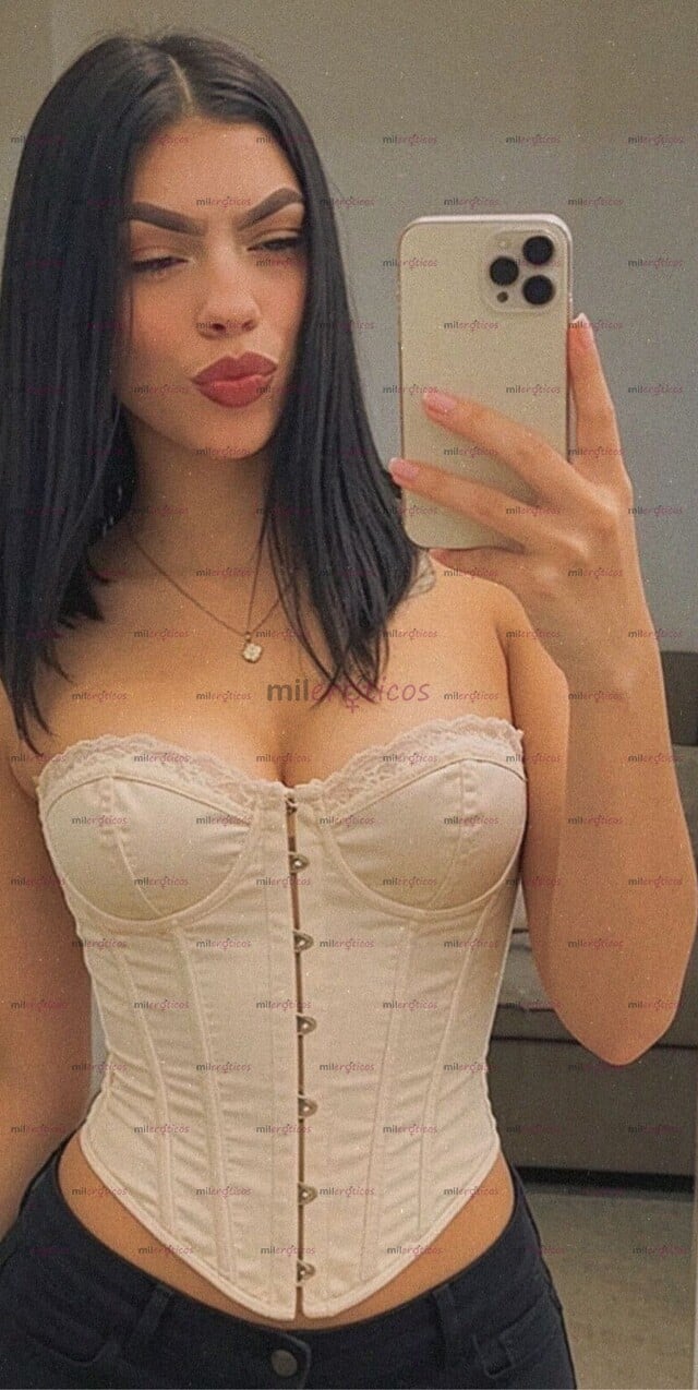 FOTOS DE HOLA SOY HASLY CHICA COLOMBINA DE 20AÑOS VINE PARA TENER EL PALCER DE CONOCERTE