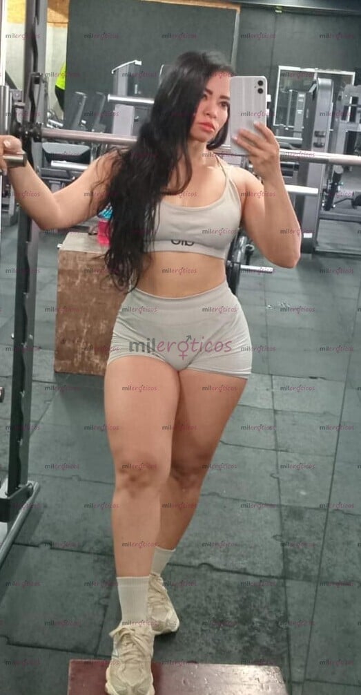 FOTOS DE AMOR SOY LUNA UNA CHICA FIT SEXY CHIQUITA Y ENCANTADORA