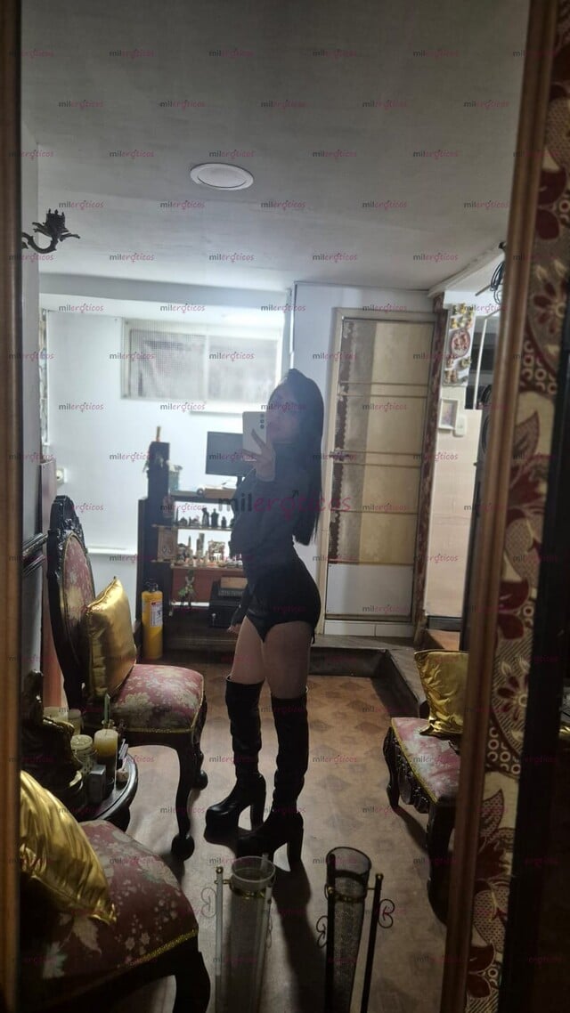 FOTOS DE SEXY Y HERMOSA MUJER, DISPUESTA A DARTE PLACER