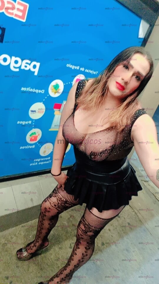 FOTOS DE SOY EVELYN UNA NENA MUY CALIENTE PERVERTIDA DISPUESTA A COMPLACER TUS DESEOS