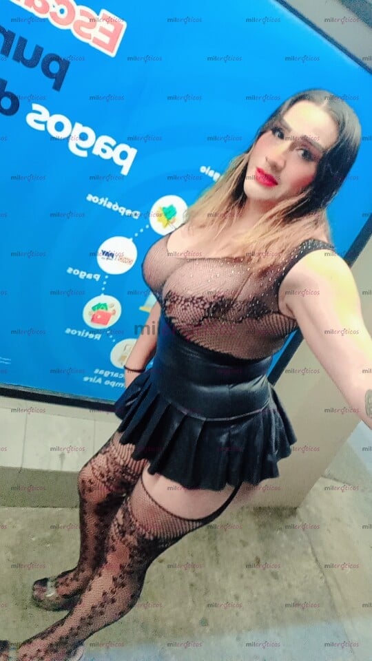 FOTOS DE SOY EVELYN UNA NENA MUY CALIENTE PERVERTIDA DISPUESTA A COMPLACER TUS DESEOS
