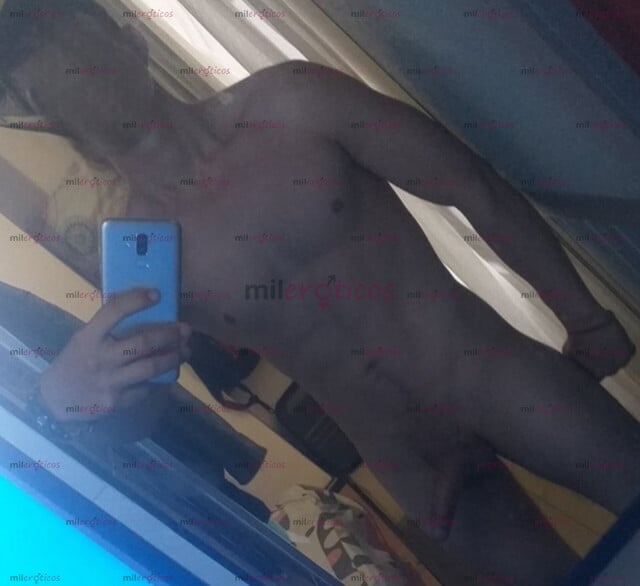 FOTOS DE FLACO ARRECHO AMANTE AL BUEN SEXO SIN TABUS