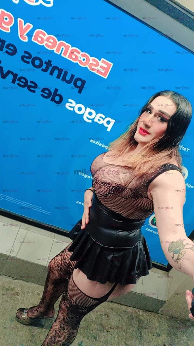 FOTOS DE SOY EVELYN UNA NENA MUY CALIENTE PERVERTIDA DISPUESTA A COMPLACER TUS DESEOS