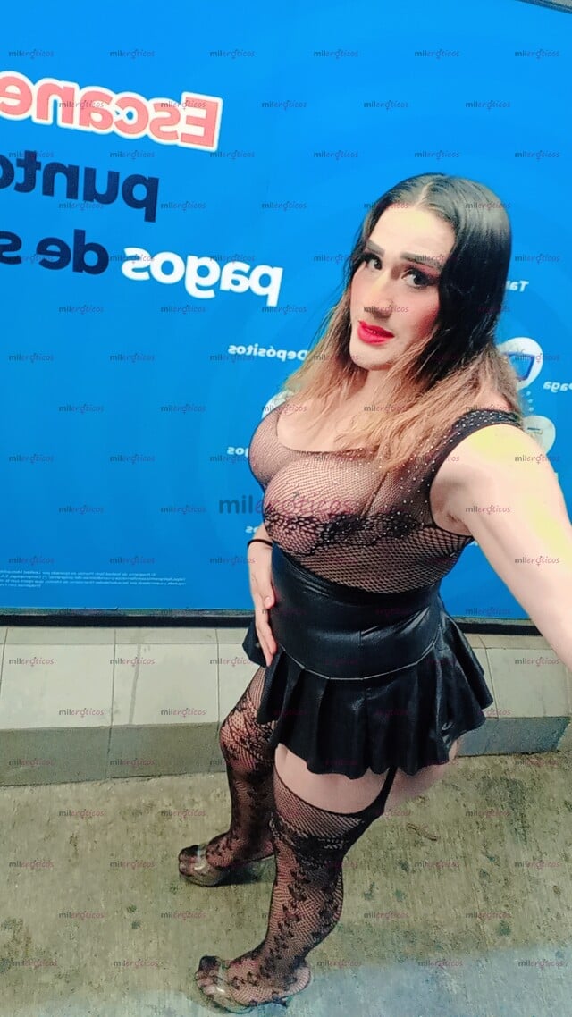 FOTOS DE SOY EVELYN UNA NENA MUY CALIENTE PERVERTIDA DISPUESTA A COMPLACER TUS DESEOS